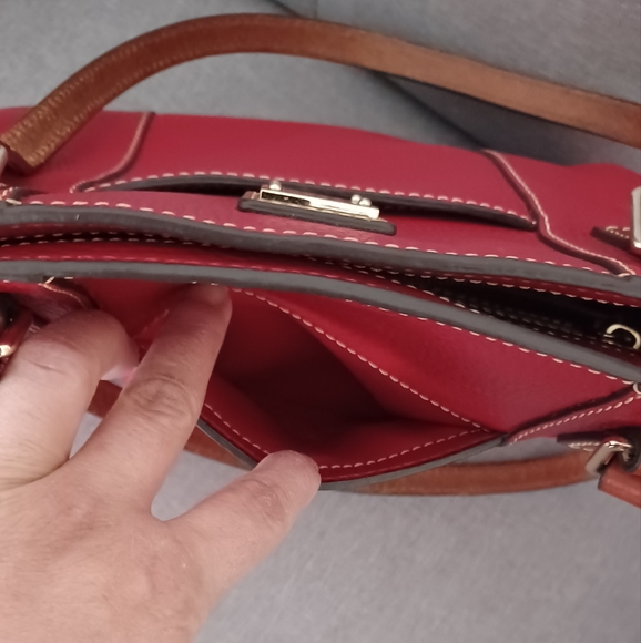 Pebble Grain Small Lexington Purse Red Dooney & Bourke - Picture 7 of 7